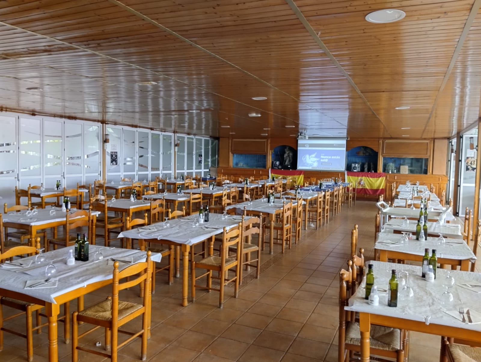 Comida anual de reconocimientos a los adictos y agradecimientos